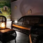 Awesome Home In Vinovac Pirovac