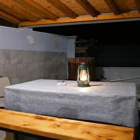 度假居 3 Bedroom Amazing In Vinovac *