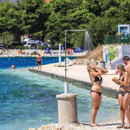 3 Bedroom Amazing In Vinovac Σπίτι διακοπών *