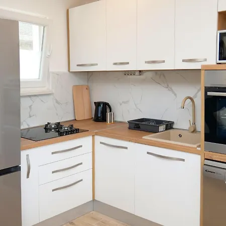 بيت للعطل 3 Bedroom Amazing In Vinovac